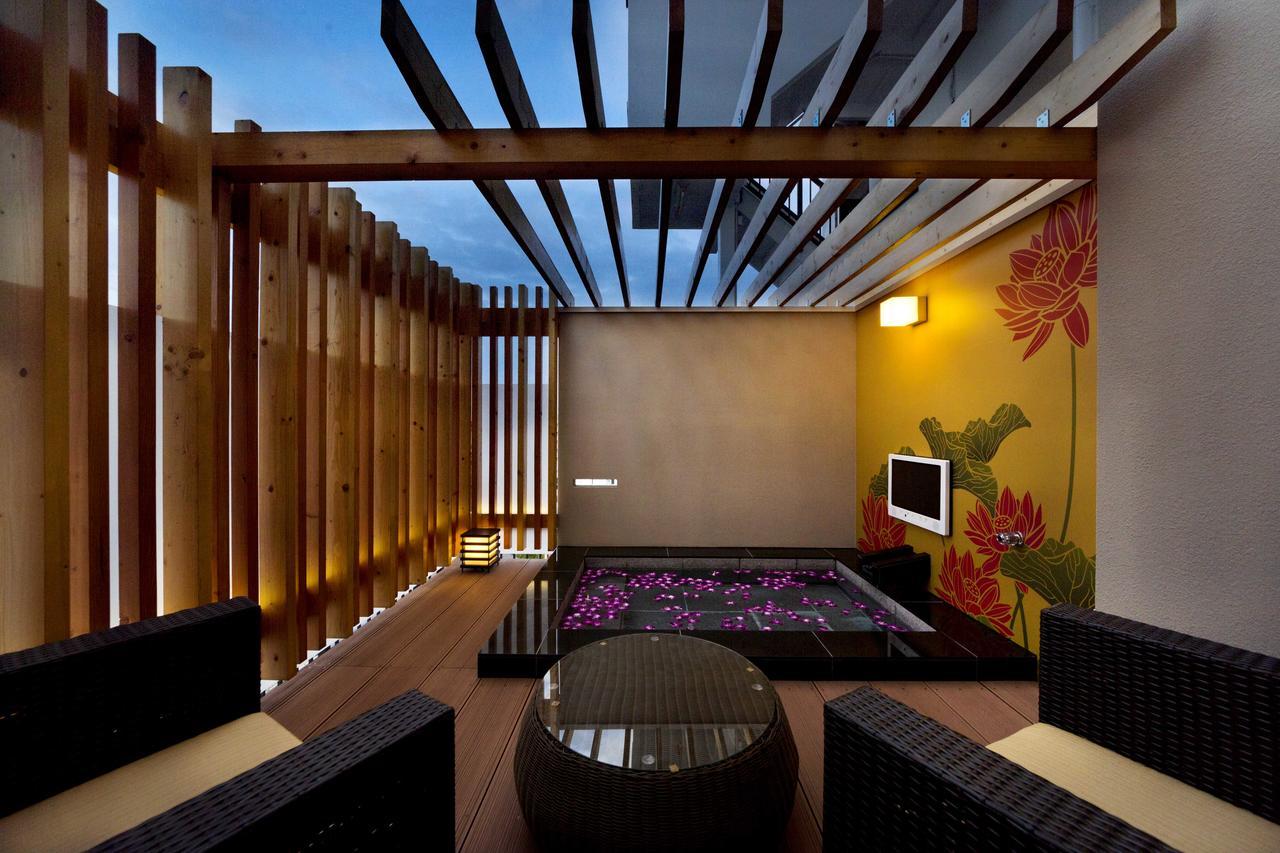 Hotel Lotus Kobe (Adults Only) Exteriör bild