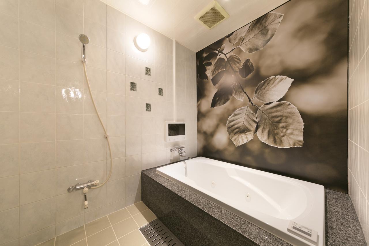 Hotel Lotus Kobe (Adults Only) Exteriör bild