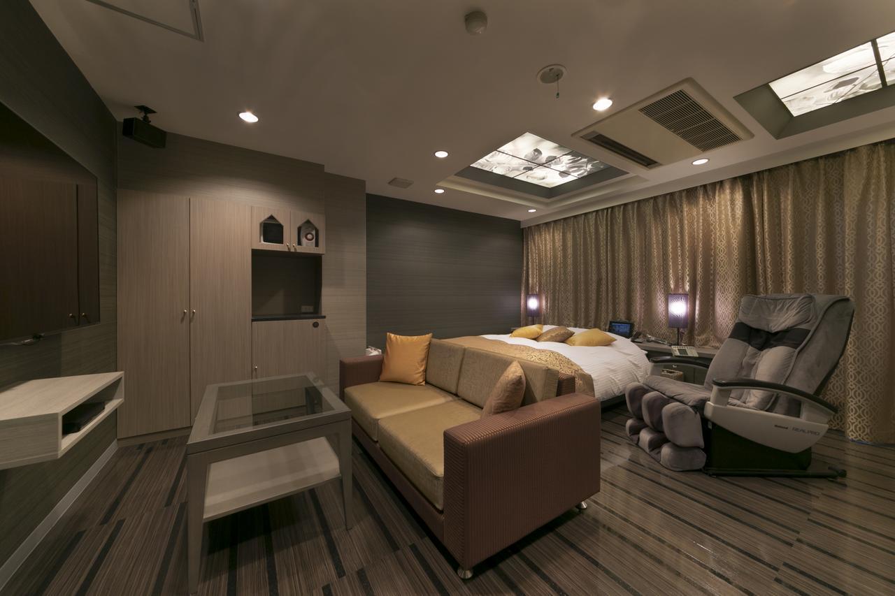 Hotel Lotus Kobe (Adults Only) Exteriör bild