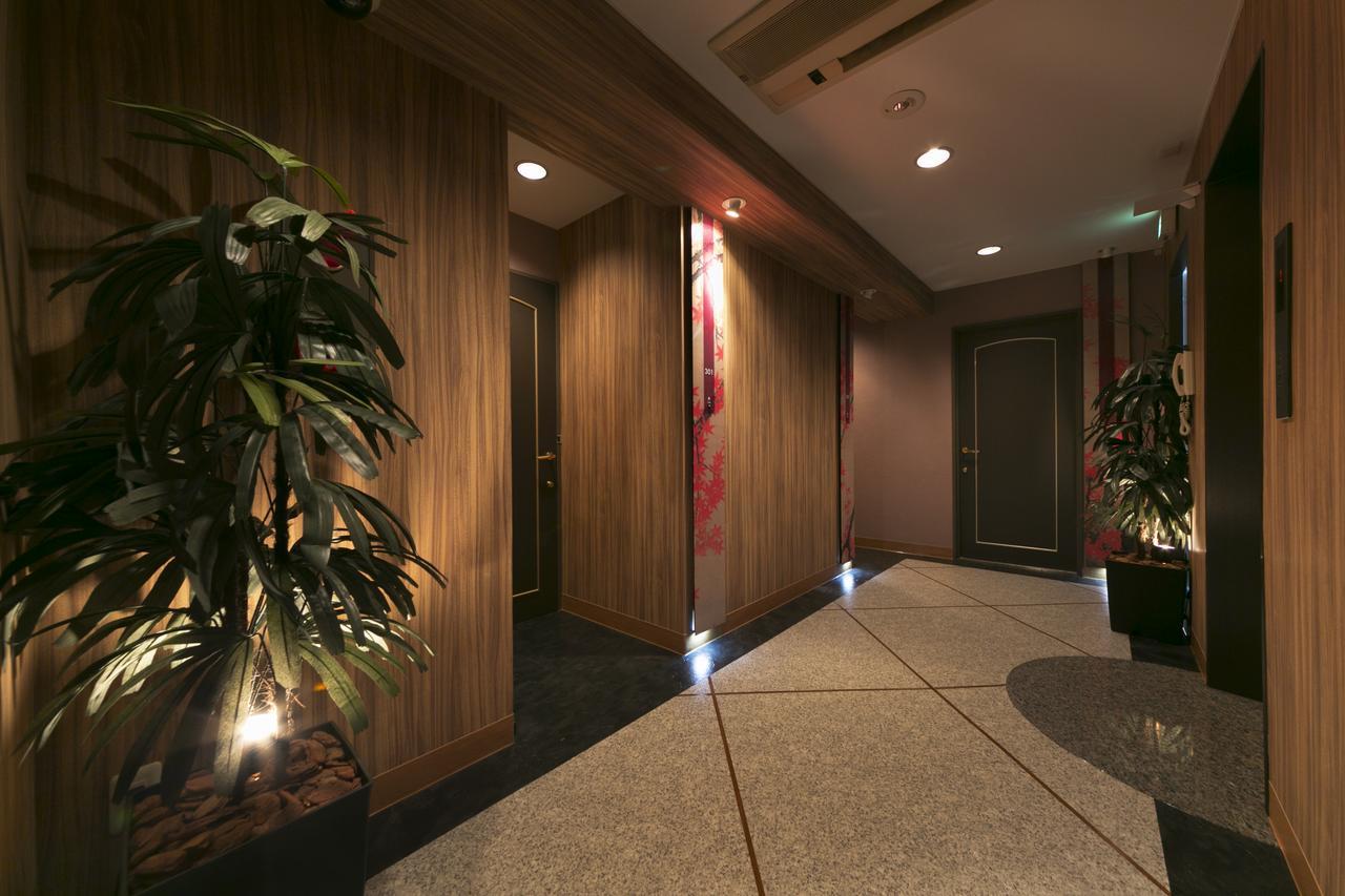 Hotel Lotus Kobe (Adults Only) Exteriör bild