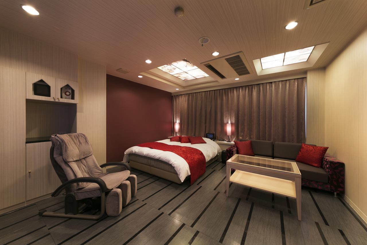 Hotel Lotus Kobe (Adults Only) Exteriör bild
